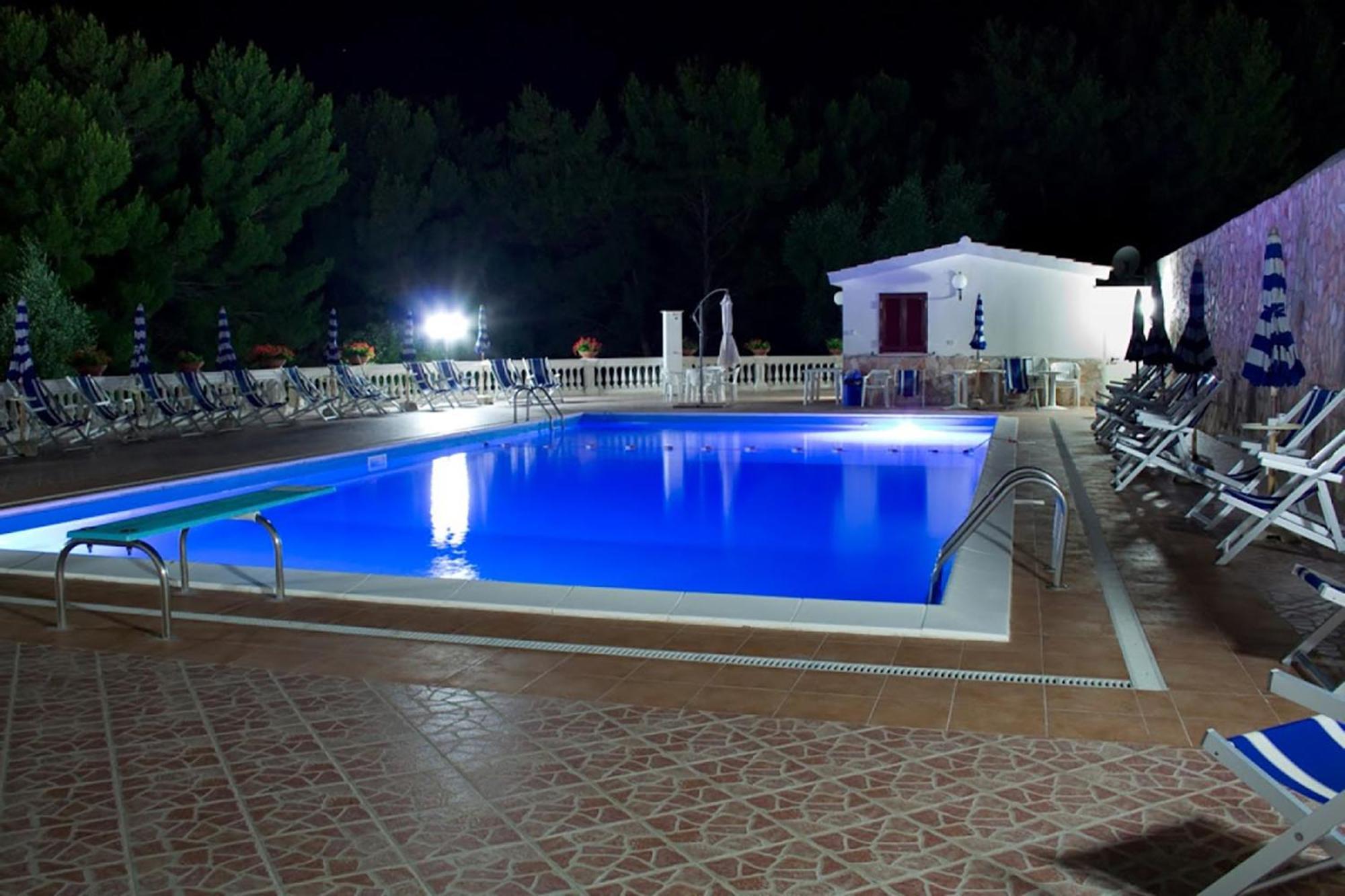Residence Jolly Peschici Exteriér fotografie